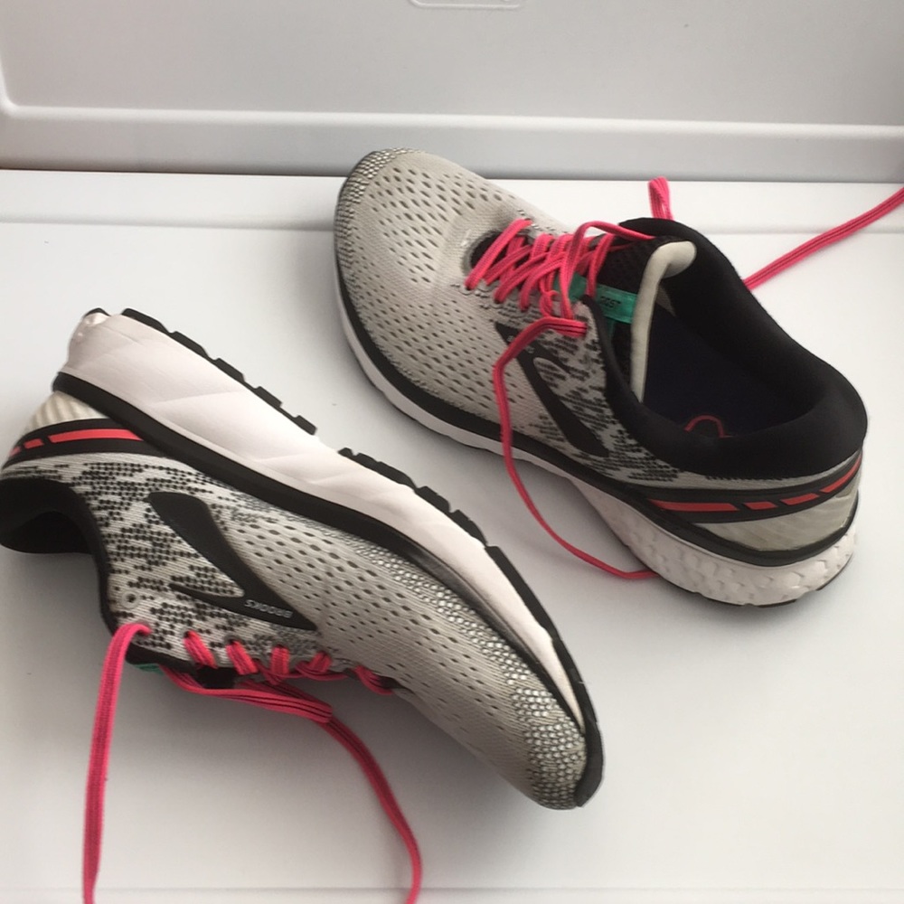 Brooks GORGEOUS!ghost 11 knitted athletic sneakers - Picture 4 of 10